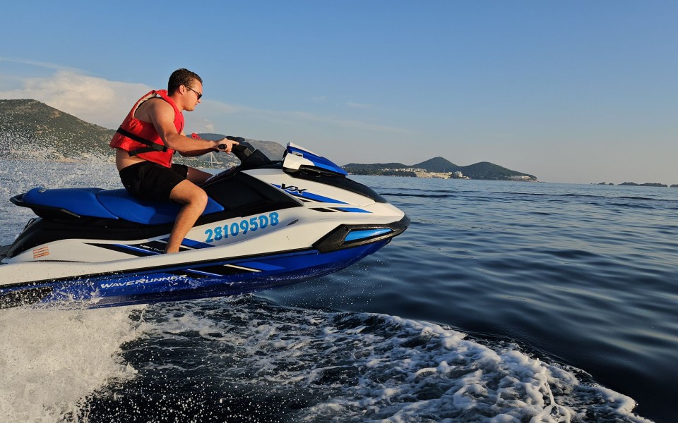Jet ski rental Dubrovnik rider with safety vest